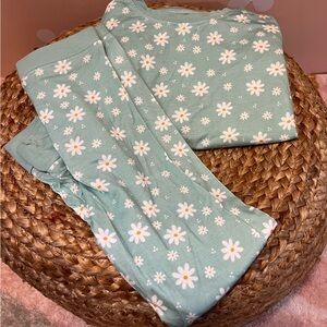 Bamboo Daisy Pajamas 3T